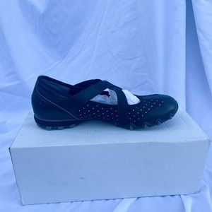 NWT - Sketchers Relaxed Fit Biker Shoe